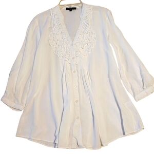 Spense Womens white 3/4 Sleeve W/tab 100% Viscose W/embroidery Size Med